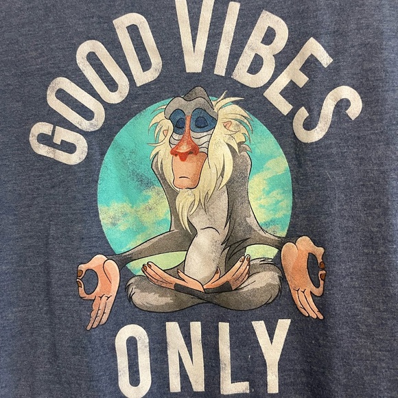 Disney Good vibes TShirt - Picture 2 of 5